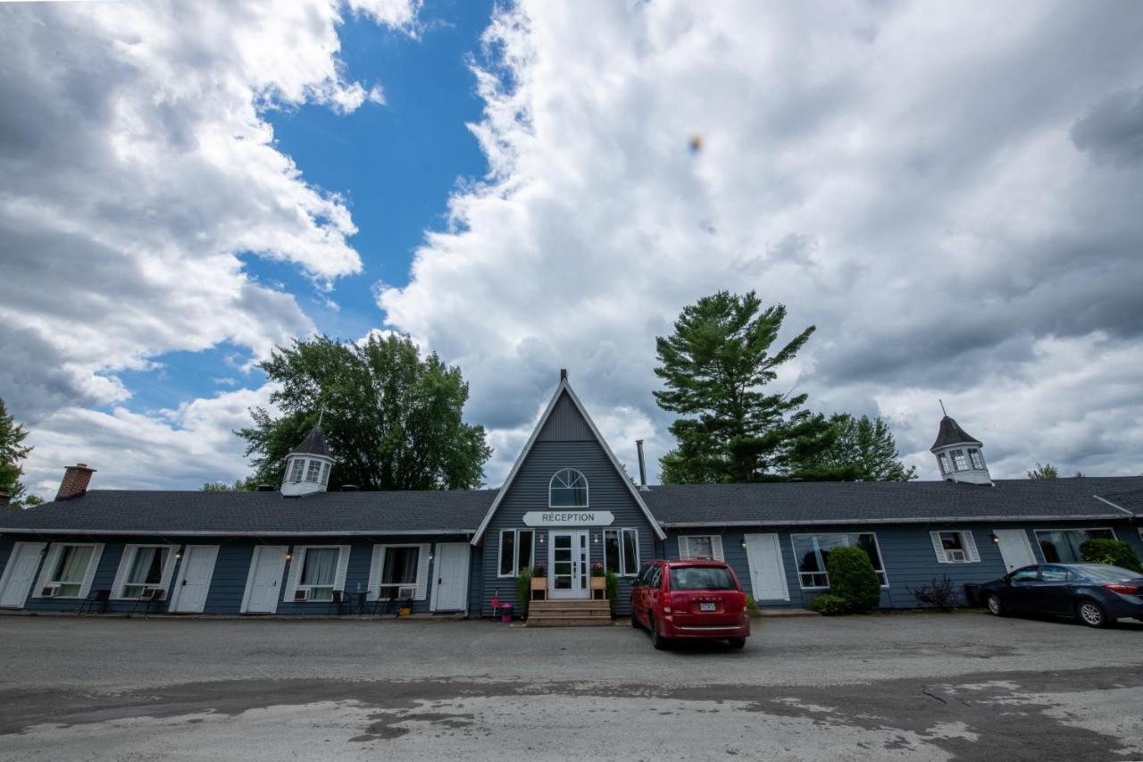 Motel Fleur De Lys Magog