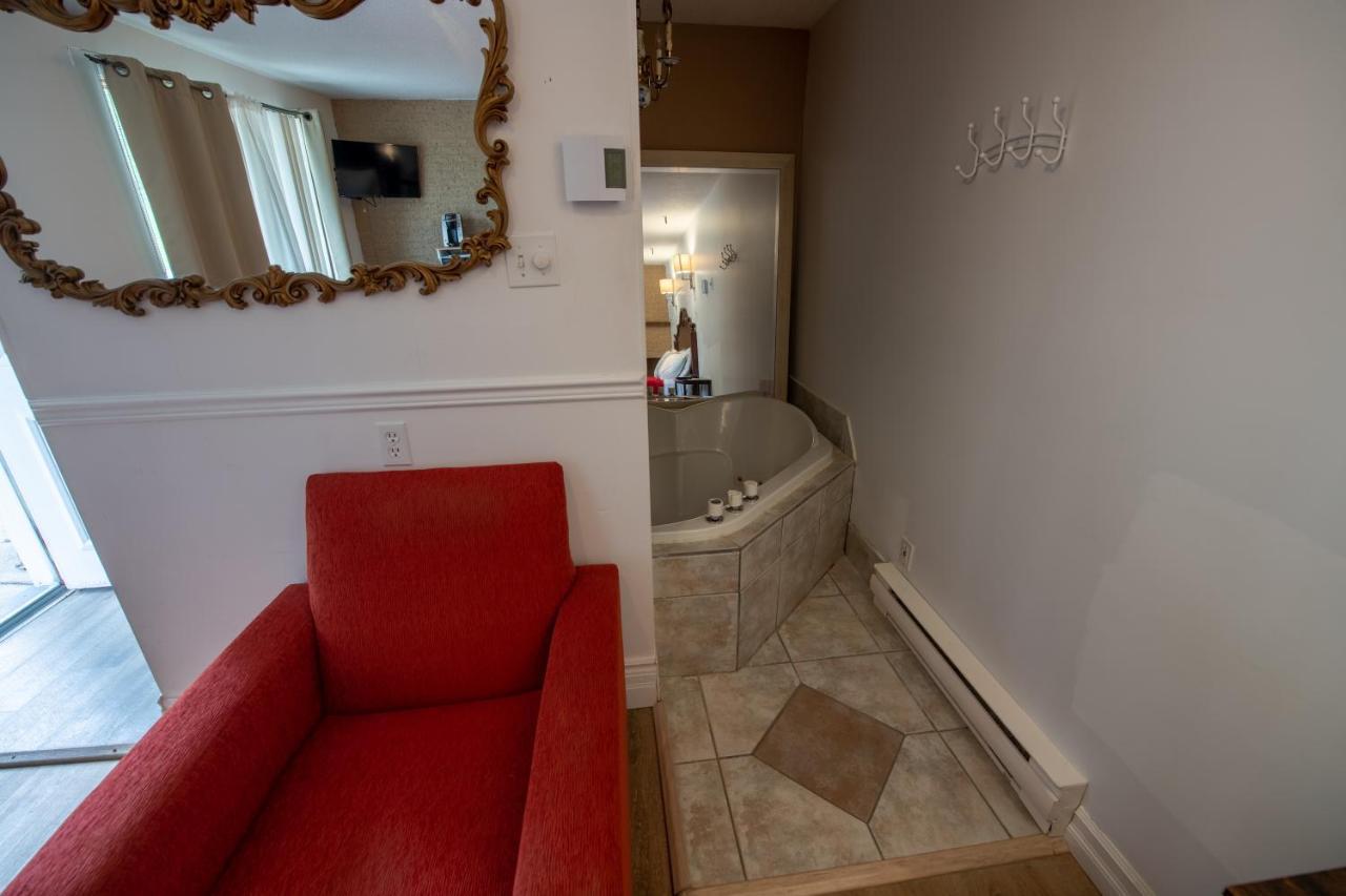 Motel Fleur De Lys 2*